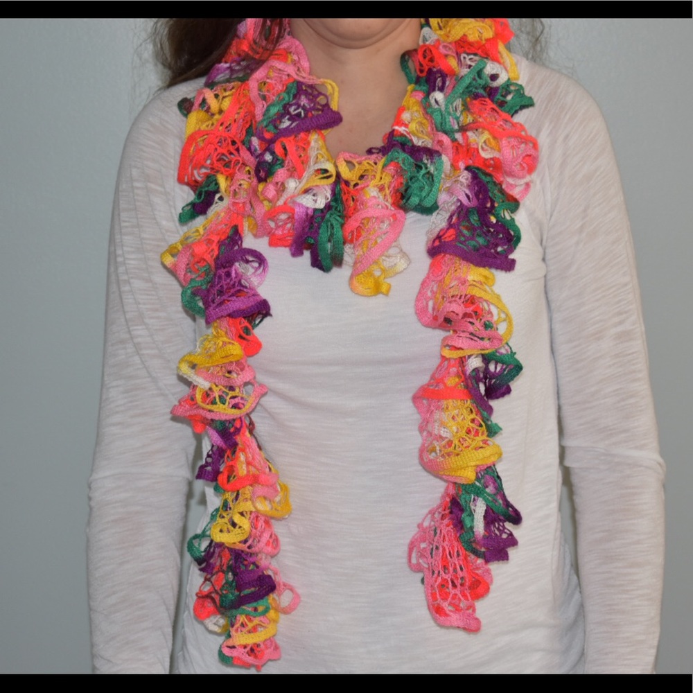 Handmade Ruffled Scarf - Picture 1 of 1